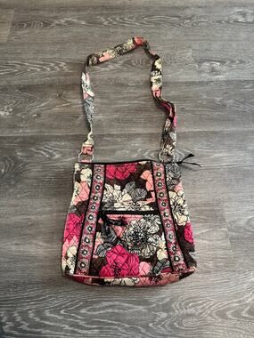 Vera Bradley Crossbody Hipster Bag